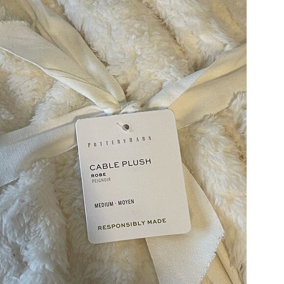 Pottery Barn Unisex NEW Size Medium Plush Cable Robe Ivory NWT - Picture 6 of 8